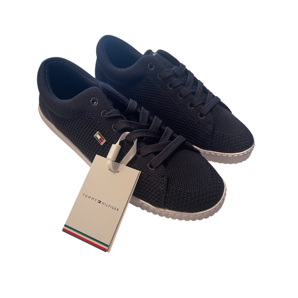 Tommy Hilfiger Space Blue Knit Low-Top Sneakers Casual Design